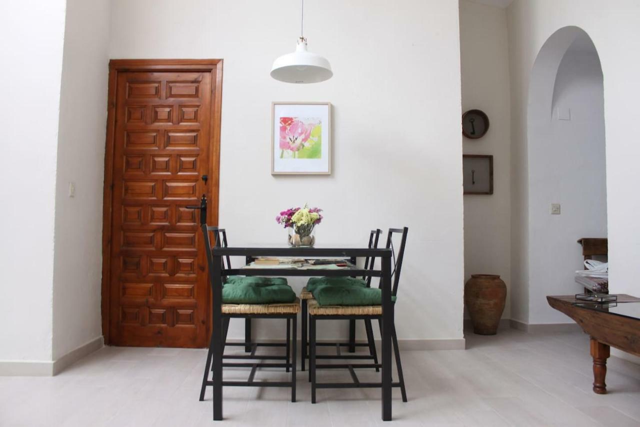 Casita De Pueblo Reformada, Terraza Con Vistas Preciosas Y Parking Privado Daire Bédar Dış mekan fotoğraf
